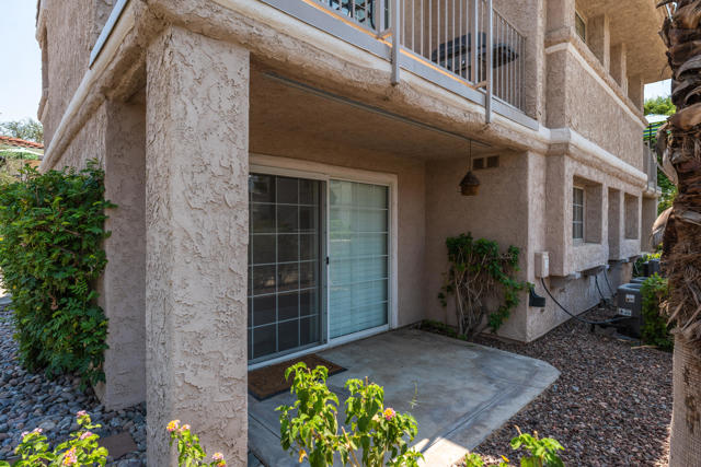 505 S Farrell Drive, Palm Springs CA: https://media.crmls.org/mediaz/367a0eb0-ffce-48e7-ad45-901d1a38d4bd.jpg
