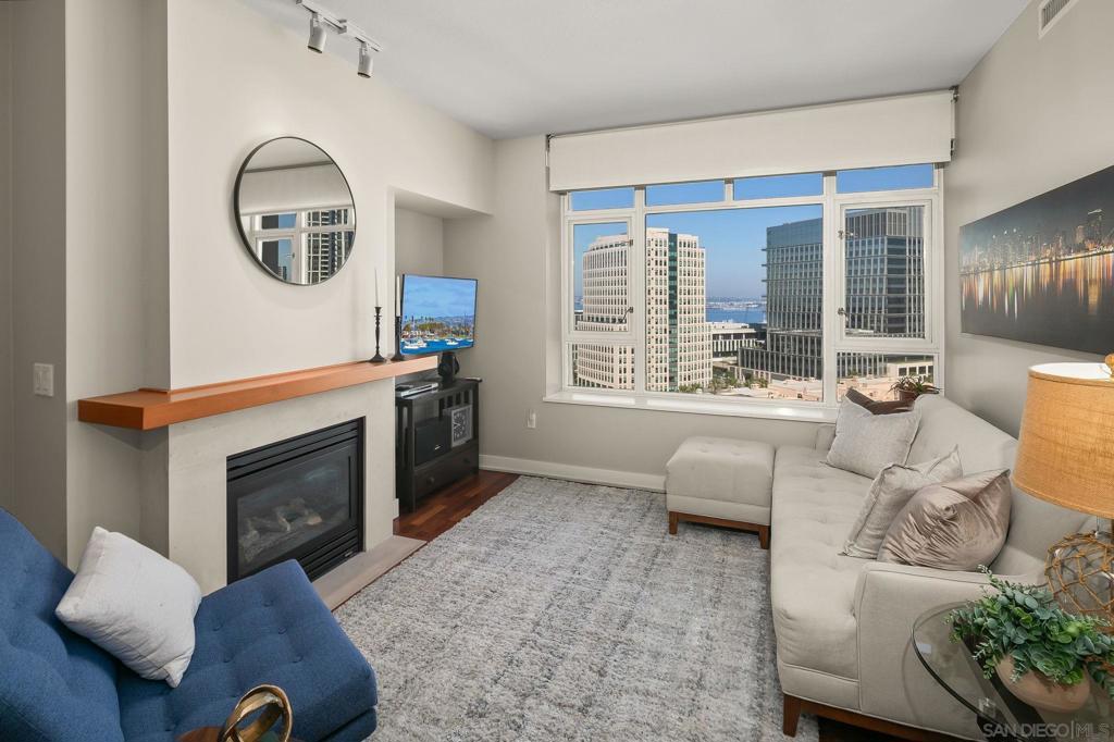 700 Harbor - photo 7