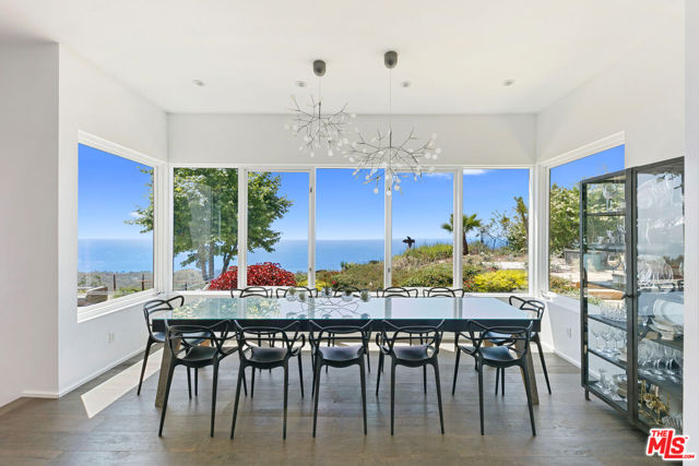 27450 Calicut Road, Malibu CA: https://media.crmls.org/mediaz/367a4023-b886-4336-b261-ee47a1de1ad6.jpg