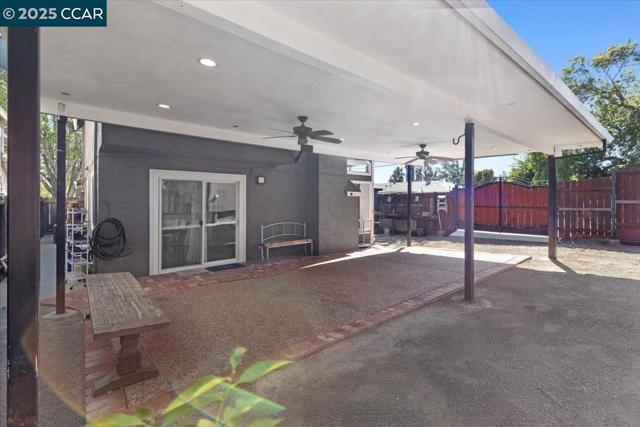 301 Grangnelli Ave, Antioch CA: https://media.crmls.org/mediaz/367a7653-dc3a-4273-9c2c-7f888144abfe.jpg