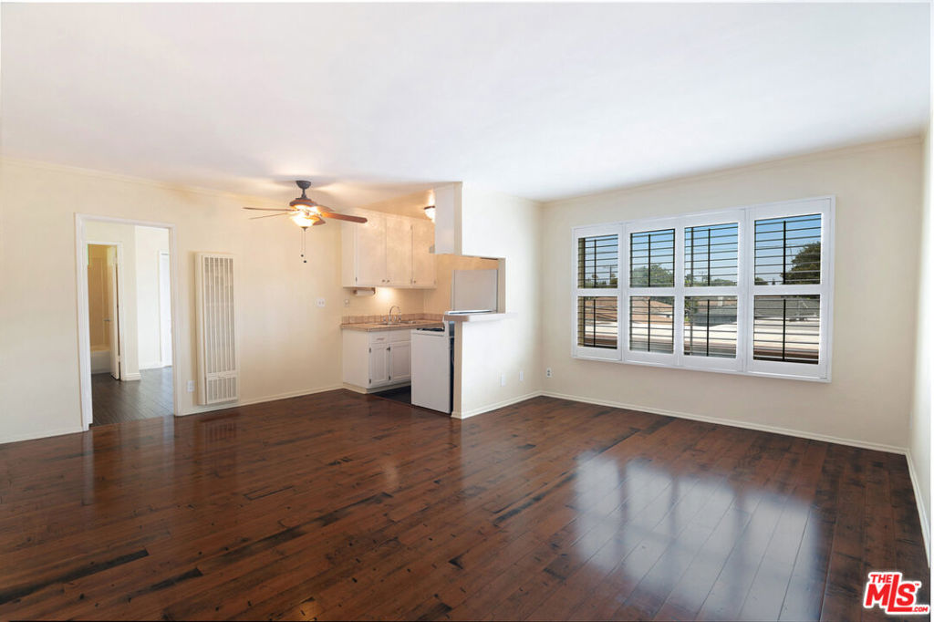 4358 Berryman Avenue #14