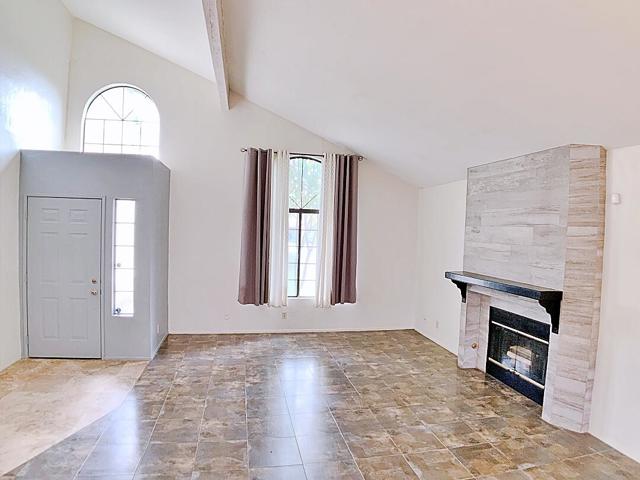 49035 Serenata Court, La Quinta CA: https://media.crmls.org/mediaz/367ac968-2584-4453-9d4d-3428eecc4e73.jpg