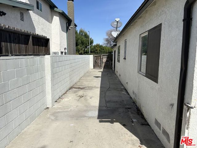 14800 Calahan Street photo 5