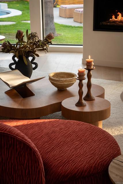 Detail Gallery Image 8 of 56 For 14847 Vista Del Oceano, Del Mar,  CA 92014 - 5 Beds | 4 Baths