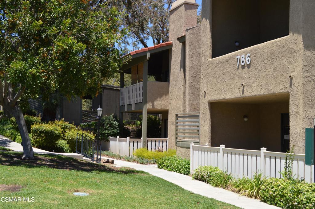 786 Birchpark Circle #107