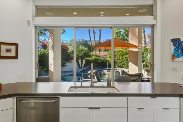 48700 San Pedro Street, La Quinta CA: https://media.crmls.org/mediaz/367f207f-b9d9-408f-99ee-0fc7a39d5b1c.jpg