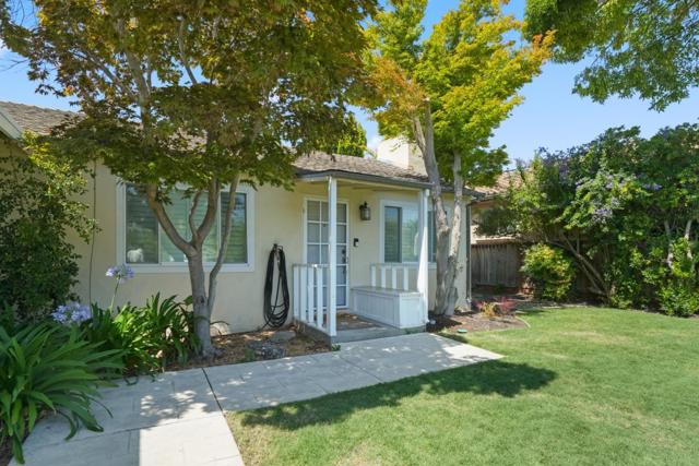 3172 Morris Drive, Palo Alto CA: https://media.crmls.org/mediaz/367f68fa-f47d-4174-a5a3-1929abe6da66.jpg