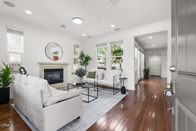 Detail Gallery Image 14 of 65 For 8240 Silver Cir, Ventura,  CA 93004 - 3 Beds | 2/1 Baths