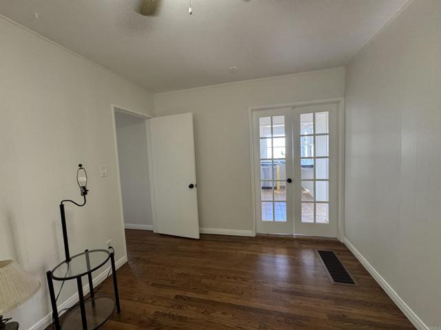 Detail Gallery Image 35 of 59 For 4452 Orchard Ave, San Diego,  CA 92107 - 3 Beds | 2 Baths