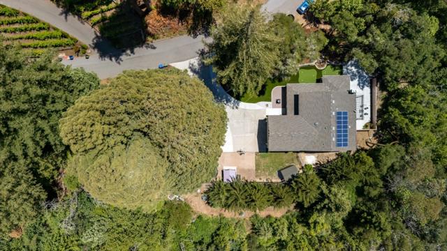 33 Polo Heights Road, Scotts Valley CA: https://media.crmls.org/mediaz/36805585-acc3-4d12-9a70-29b81a1fd323.jpg