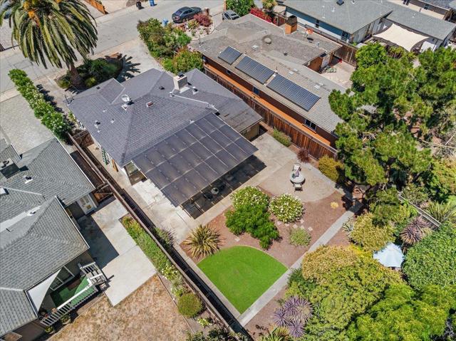 820 Eighth Avenue, Redwood City CA: https://media.crmls.org/mediaz/3680d047-66d0-42fc-bccf-25926e7fdb0f.jpg