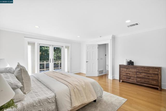 1206 Rimer Dr, Moraga CA: https://media.crmls.org/mediaz/3680deec-eb32-4043-9565-9db167c45097.jpg
