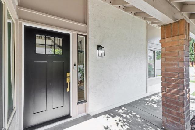 12880 War Horse St, San Diego CA: https://media.crmls.org/mediaz/36819fe1-3d6f-4638-816a-a6fa38631e03.jpg