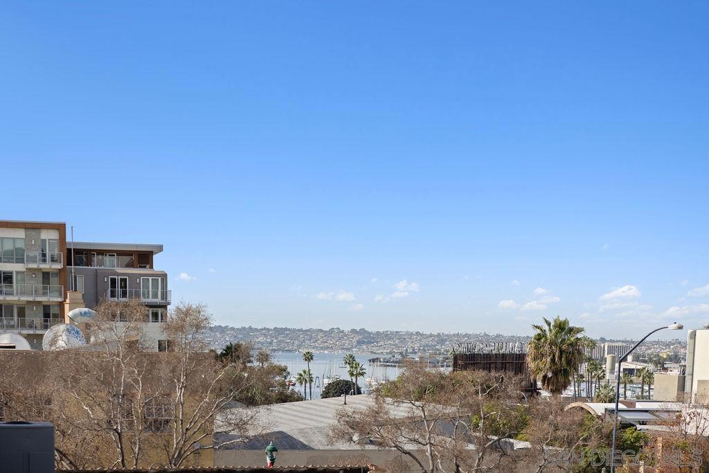 1970 Columbia St #513