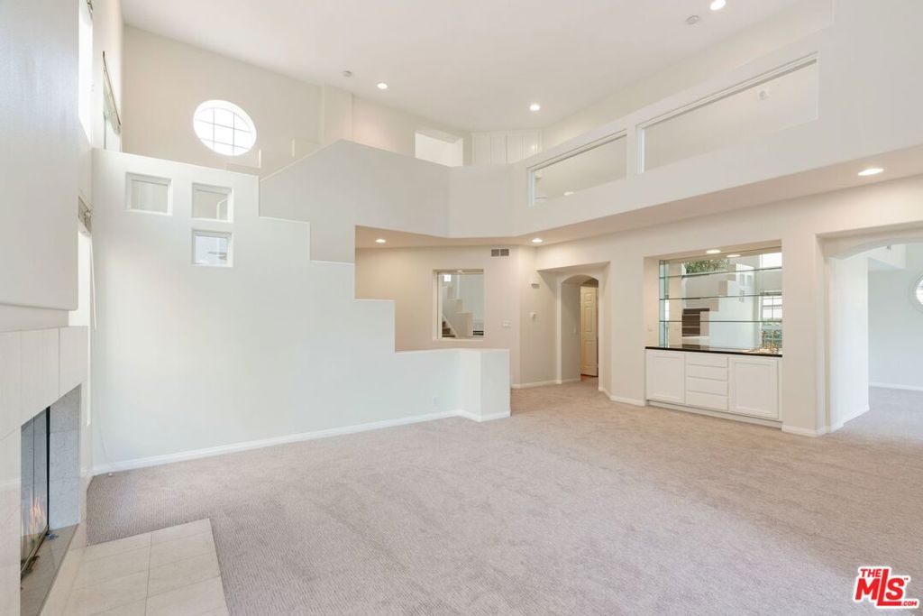 36820e5f 1d42 4f56 8cd8 665299dbc8ff