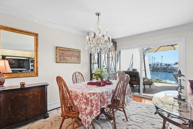 Detail Gallery Image 12 of 34 For 30 Antigua Ct, Coronado,  CA 92118 - 3 Beds | 2 Baths