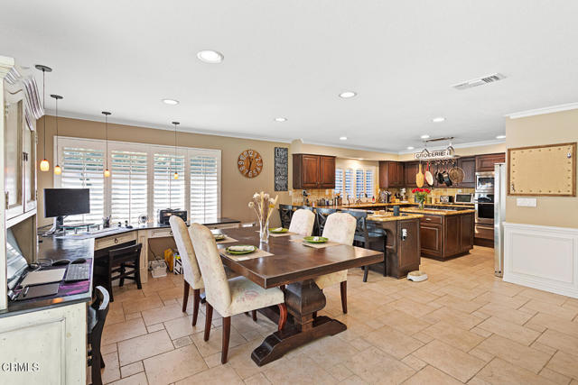 Detail Gallery Image 16 of 49 For 6228 Watertree Ct, Agoura Hills_2,  CA 91301 - 4 Beds | 3 Baths
