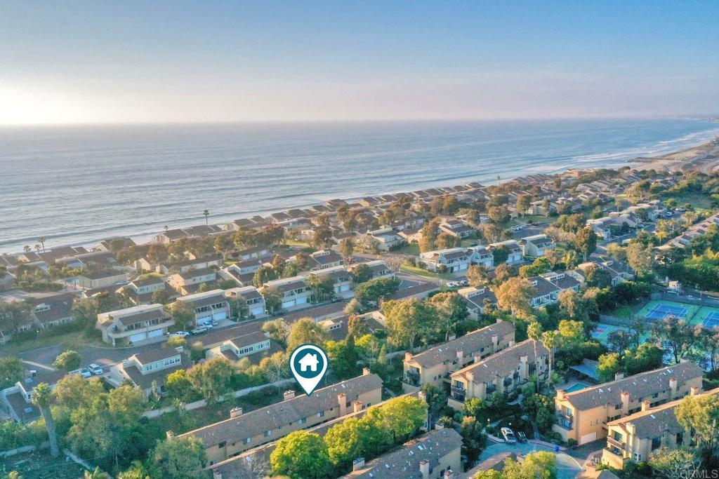 1680 N Coast Highway 101 27