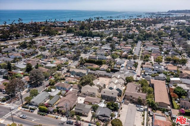 1317 Punta Gorda, Santa Barbara CA: https://media.crmls.org/mediaz/368492c2-05d3-45c1-9fac-c7e4567bb18a.jpg