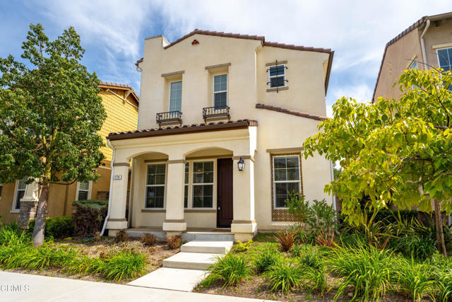 174 Stage Trail Road, Camarillo CA: https://media.crmls.org/mediaz/3687a68c-3de5-4e53-a850-d16735a6b444.jpg