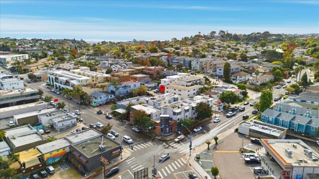 4177 Voltaire, San Diego CA: https://media.crmls.org/mediaz/3688eea9-b4ff-4a11-a9db-05637db1471c.jpg