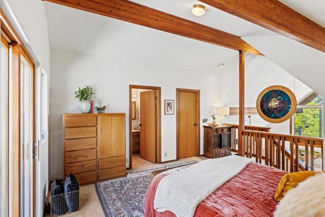994 Laurel Grove Drive, Soquel CA: https://media.crmls.org/mediaz/368ad505-4480-46ba-86a2-e8b118d93801.jpg