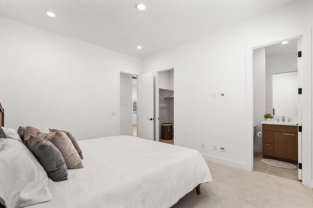 MLS #219134608DA image #18