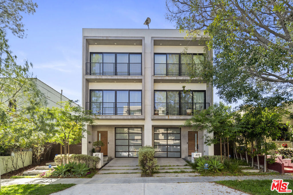 417 N Norton Avenue