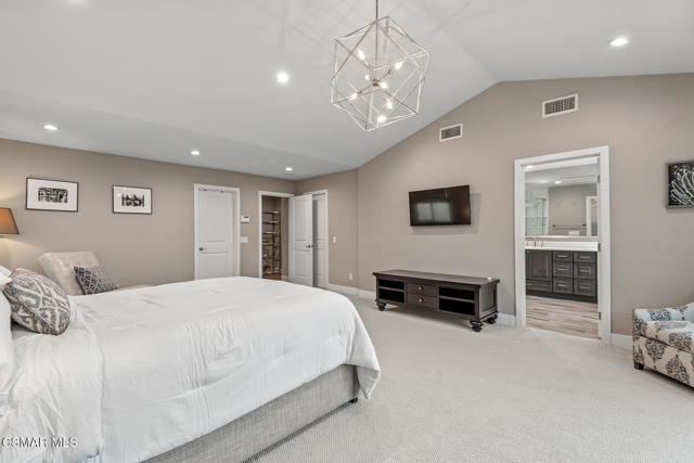 4953 Kilburn Court, Oak Park CA: https://media.crmls.org/mediaz/368eb0f2-84d3-4761-9680-41294a3996ee.jpg