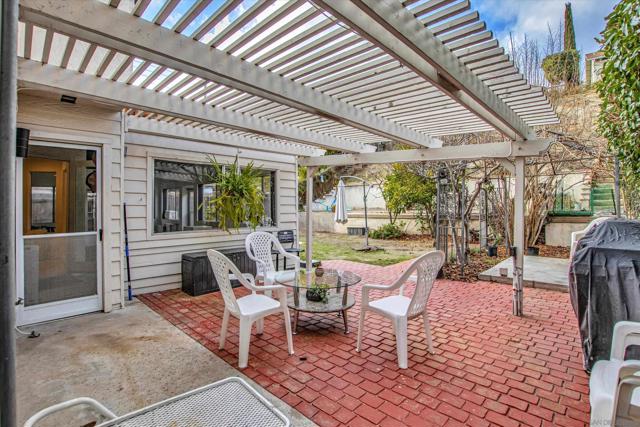Image 46 of 50 For 3942 Catamarca Dr
