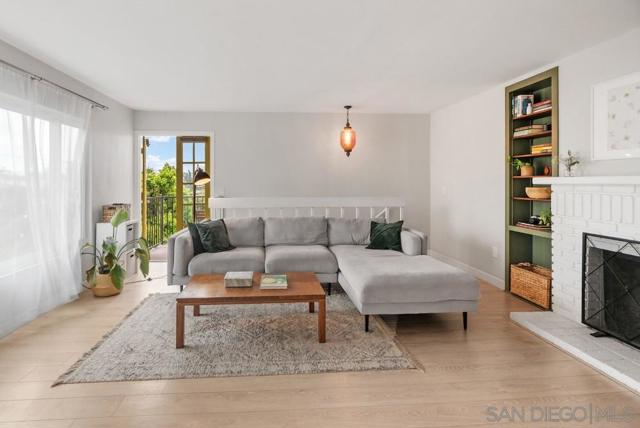 4212 Maryland St, San Diego CA: https://media.crmls.org/mediaz/36903bcb-4bc8-4f5f-94b9-5ffb1167297d.jpg