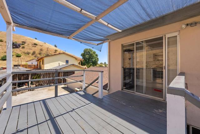 423 Riviera Drive, Union City CA: https://media.crmls.org/mediaz/369061f9-c59e-4b15-8f7d-e48094eabbcf.jpg