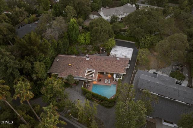635 Rockwood Road, Pasadena CA: https://media.crmls.org/mediaz/369071eb-4f85-437d-bd1c-9fc9b5afe2f1.jpg