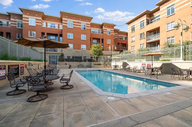 130 E San Fernando Street, San Jose CA: https://media.crmls.org/mediaz/3691f951-8009-4cff-9920-f13e7277c312.jpg