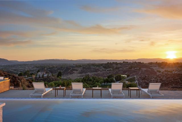 42144 Citrus Heights Road, Temecula CA: https://media.crmls.org/mediaz/3691fb4a-d0cc-45d7-b2de-2865f8dcccaf.jpg