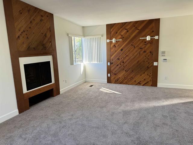 Detail Gallery Image 8 of 21 For 2511 El Amigo Rd, Del Mar,  CA 92014 - 4 Beds | 2 Baths