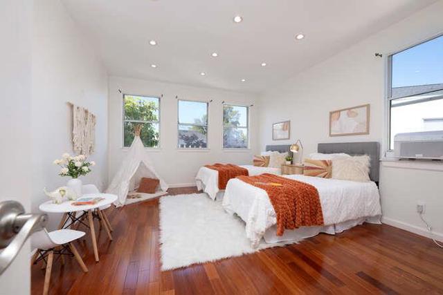 808 Lakeshore Drive,  CA: https://media.crmls.org/mediaz/36931035-d738-4644-b3a0-9603bda9bb08.jpg