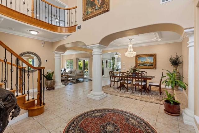 Detail Gallery Image 6 of 47 For 1751 Monte Vista Dr, Vista,  CA 92084 - 5 Beds | 3/1 Baths