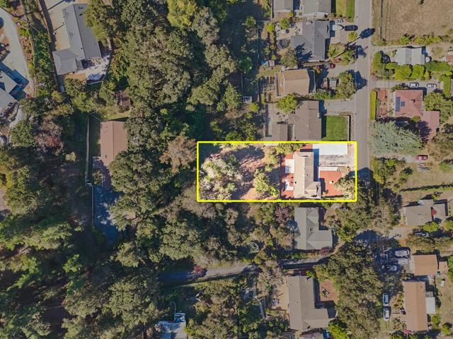 91 Carr Avenue, Aromas CA: https://media.crmls.org/mediaz/36946157-4412-4390-857d-000bb97e66c4.jpg