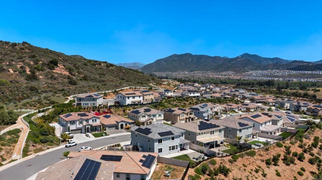 Detail Gallery Image 6 of 42 For 4650 Silent Knoll Dr, Fallbrook,  CA 92028 - 4 Beds | 3 Baths