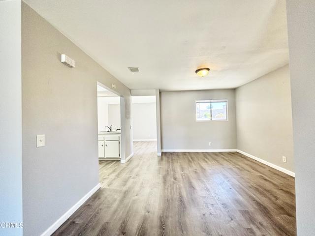 Detail Gallery Image 6 of 38 For 3604 Ketch Ave, Oxnard,  CA 93035 - 2 Beds | 2 Baths