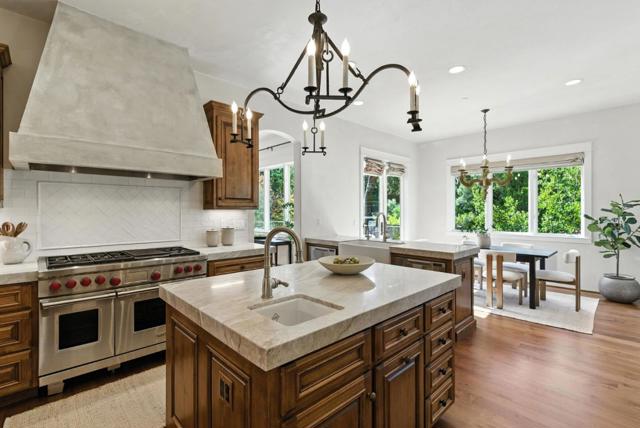 45 Sneckner Court, Menlo Park CA: https://media.crmls.org/mediaz/3696a73b-ec79-4f5d-9c8a-ad59d991dd2e.jpg