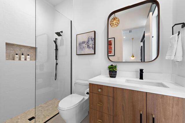 43421 Joshua Road, Rancho Mirage CA: https://media.crmls.org/mediaz/3696ecbe-4acf-4220-980d-5121e5aa82d7.jpg