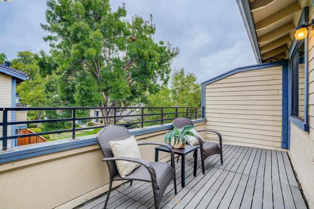 Image 32 of 50 For 6047 Joaquin Murieta Ave  F