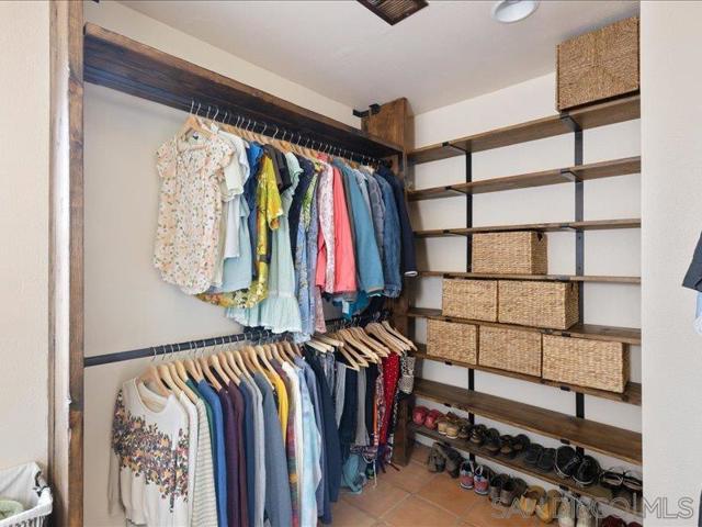 26036 38 Kaywood Terrace, Escondido CA: https://media.crmls.org/mediaz/369746fd-ed17-49cc-938a-63d880d7a669.jpg