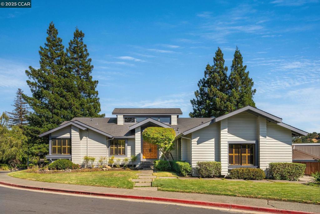 1900 Devil View Pl