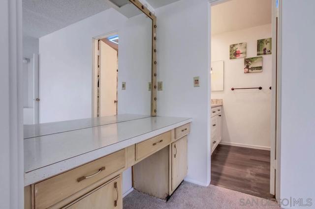 4711 ASHBY ST, San Diego CA: https://media.crmls.org/mediaz/3697f53e-ddc3-47b2-a424-b789496fb015.jpg