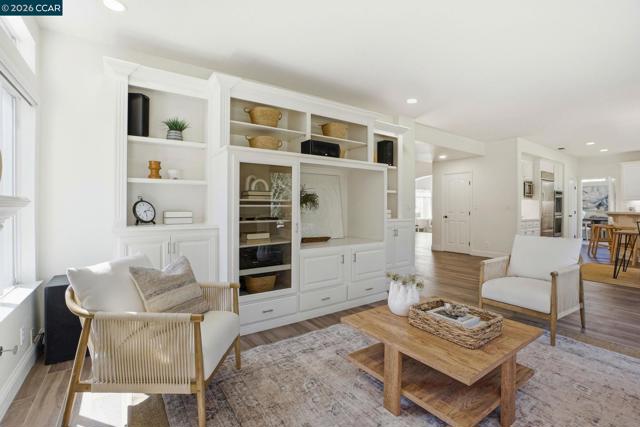 Image 10 of 60 For 1038 Mccauley Rd