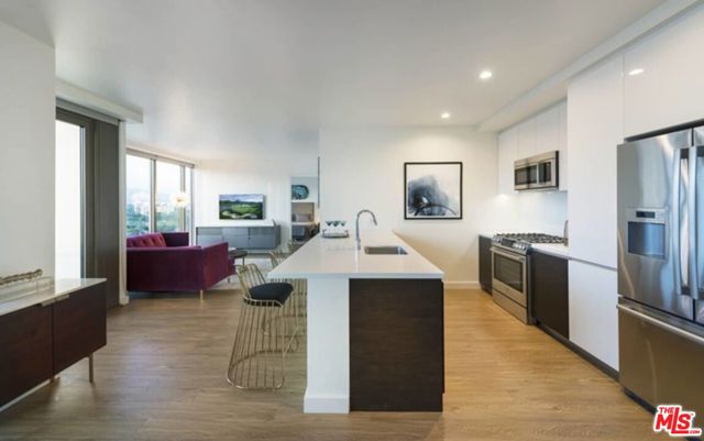 Image 3 for 6245 Wilshire Blvd #1204, Los Angeles, CA 90048