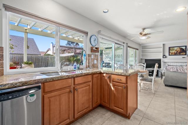 Image 9 of 35 For 16934 Manresa Ct